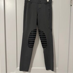 Elation Red Label Sport Pull- On Breech in Tornado Grey Size Small Women’s